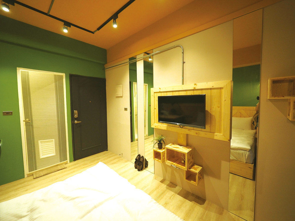 Loft Hostel Fengjia 타이중 외부 사진
