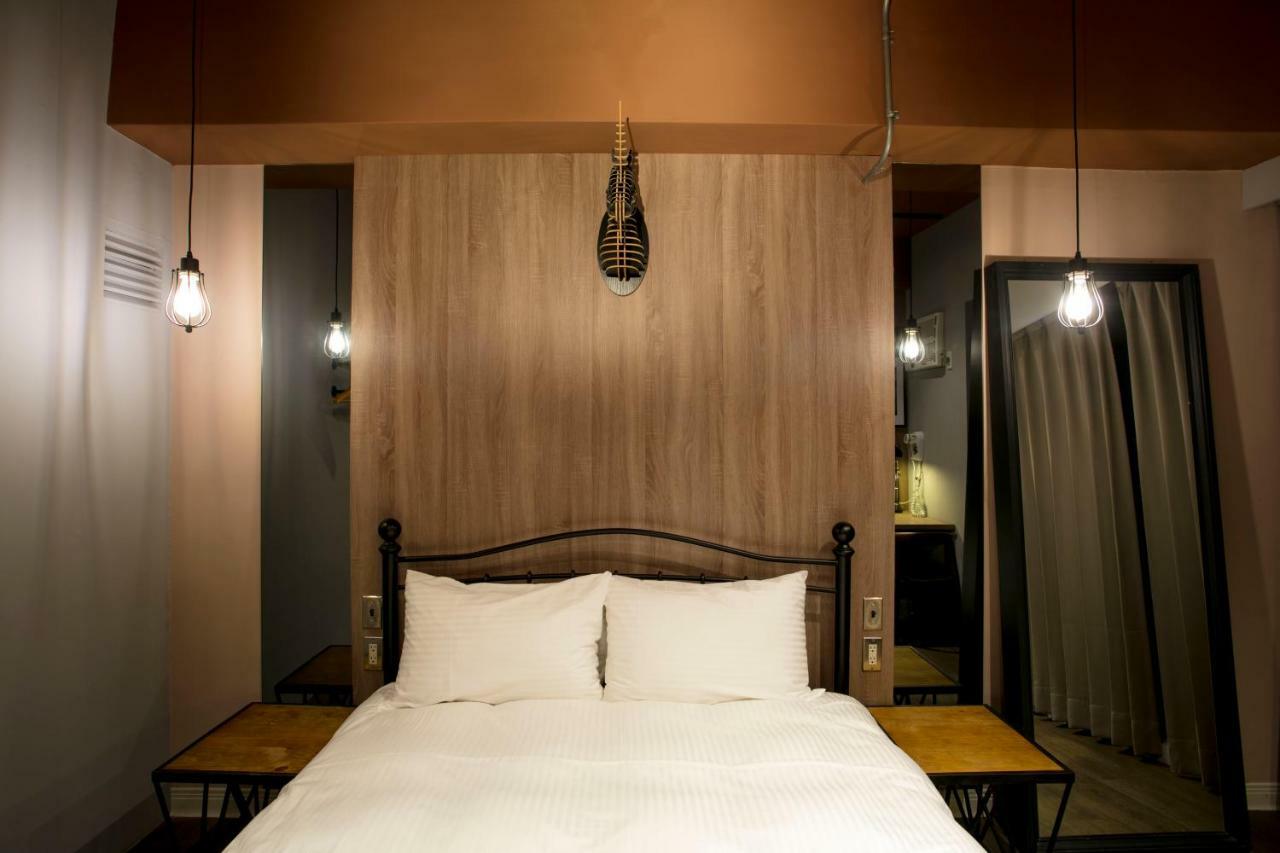 Loft Hostel Fengjia 타이중 외부 사진