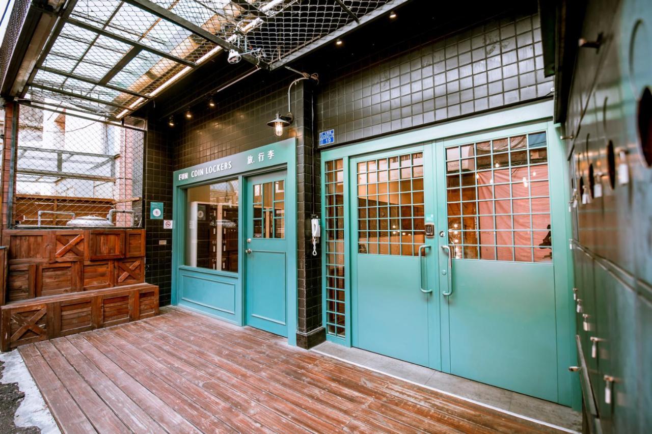 Loft Hostel Fengjia 타이중 외부 사진